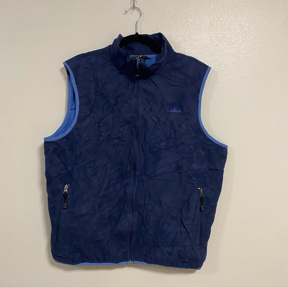 L.L. Bean Vest Men’s Size large Navy Blue Fleece Vest lightweight
